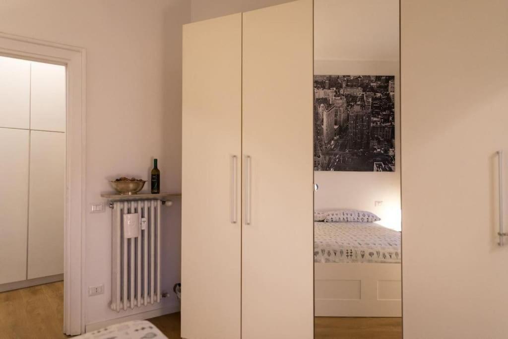 Vatican Penthouse 1 By Almond Tree Rom